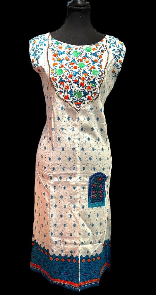 AURELIA Multicolor Kurta